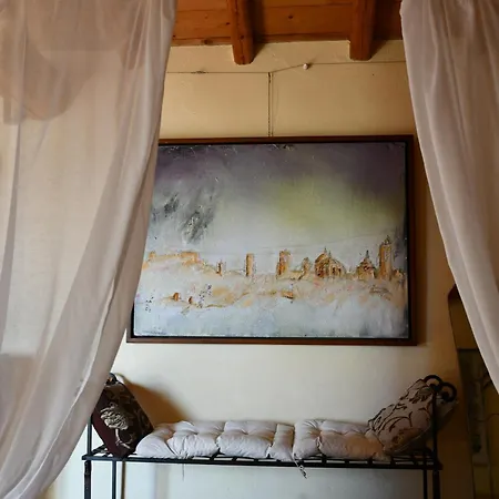 Palazzo Delle Biscie - Old Tower & Village * Молинелла