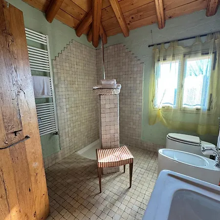 Palazzo Delle Biscie - Old Tower & Village * Молинелла