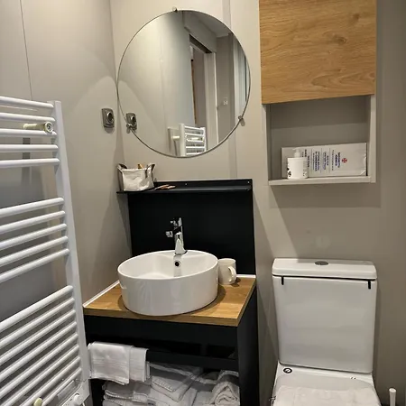 Palazzo Delle Biscie - Old Tower & Village Resort Molinella