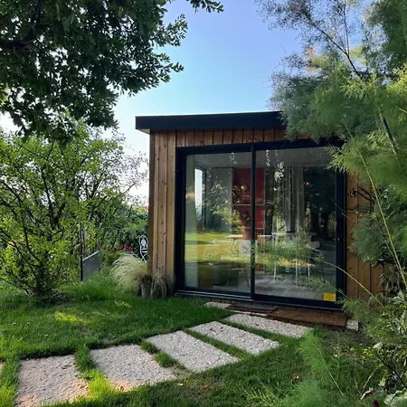 Palazzo Delle Biscie - Old Tower & Village *