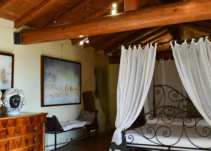 Palazzo Delle Biscie - Old Tower & Village *