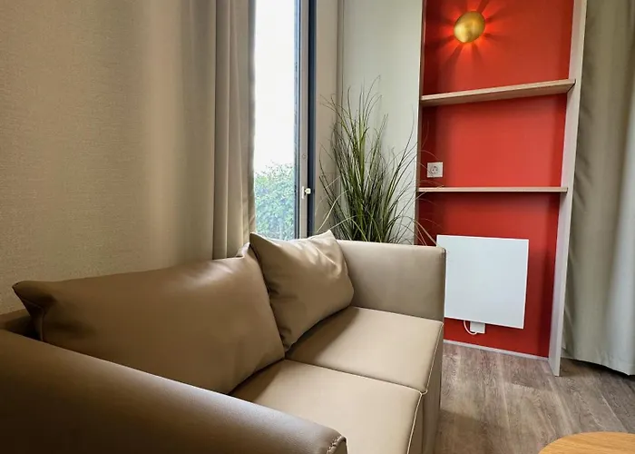 Resort Palazzo Delle Biscie - Old Tower & Village *