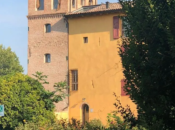 Palazzo Delle Biscie - Old Tower&village