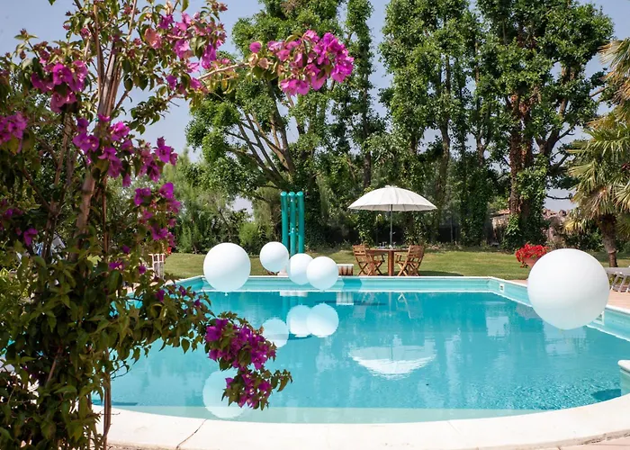 度假村 Palazzo Delle Biscie - Old Tower & Village