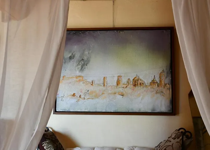 Palazzo Delle Biscie - Old Tower & Village * 莫利内拉