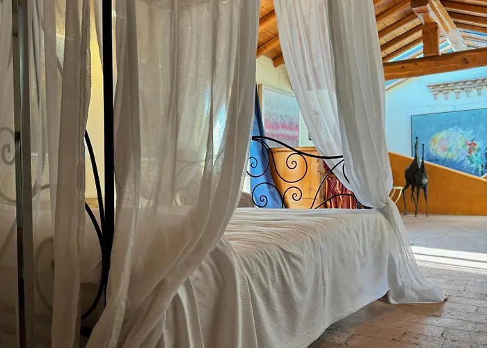 Palazzo Delle Biscie - Old Tower & Village