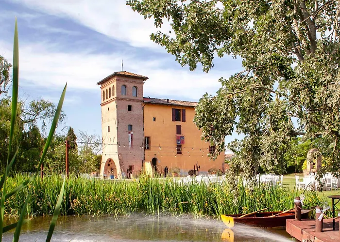 Palazzo Delle Biscie - Old Tower&village * Molinella